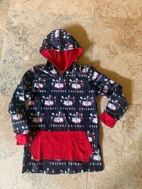 Size 6/7 hoodie